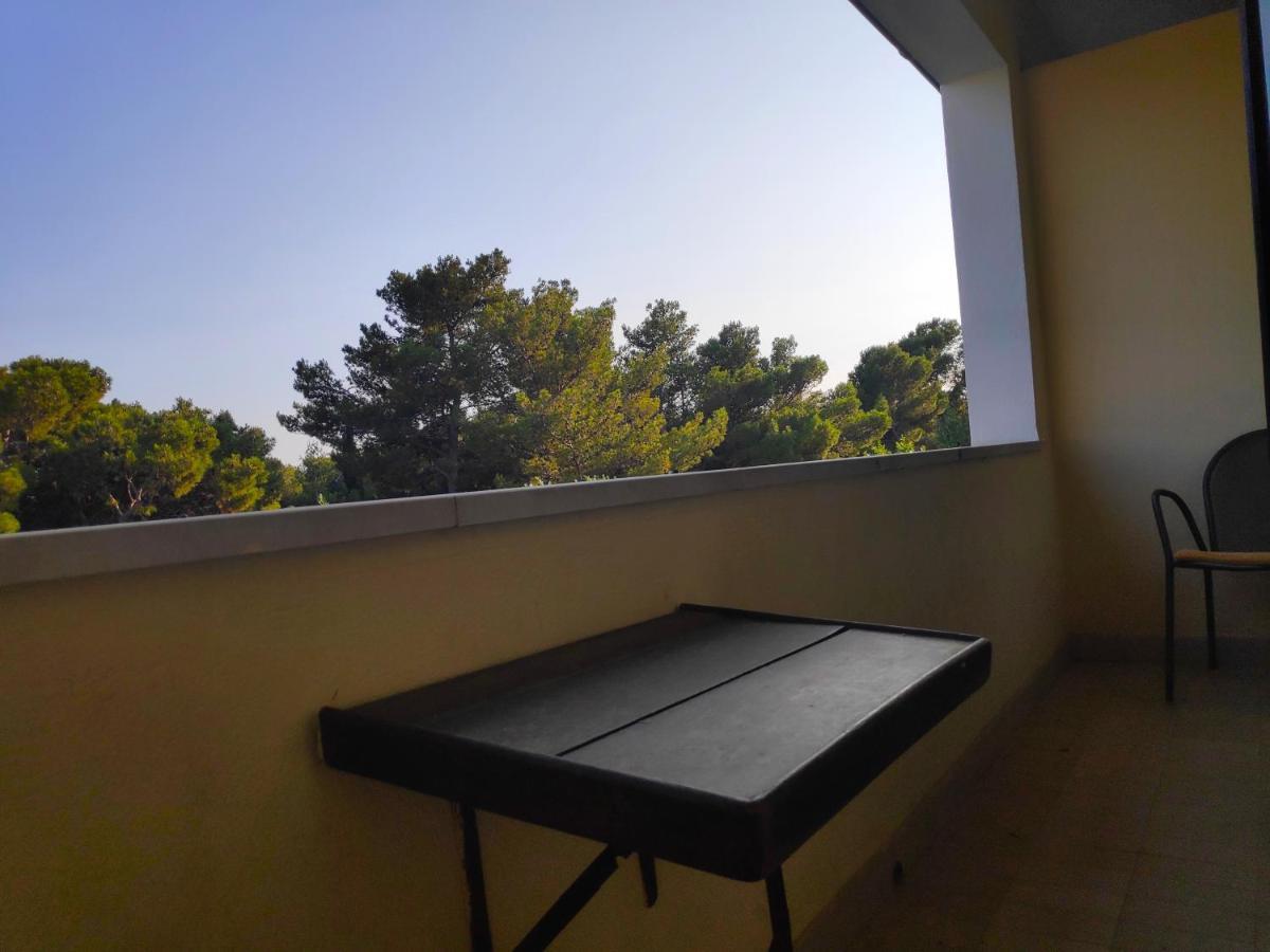 Apartments Vrsalovic Bol Eksteriør bilde
