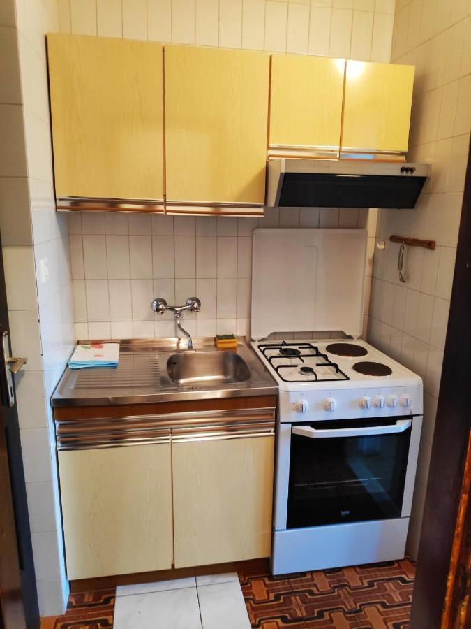 Apartments Vrsalovic Bol Eksteriør bilde